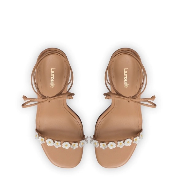 NWOB, Larroudé Goldie 95MM Flower Appliqué Tan Leather Lace-Up Heeled Sandals 7 - Picture 2 of 11